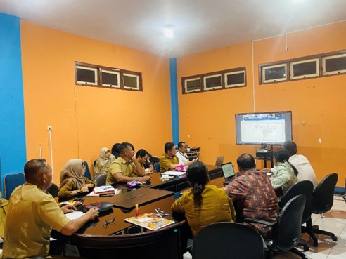 Penilaian Pravisitasi dan Penyampaian Umpan Balik Hasil Verifikasi Akreditasi Program Pelatihan Kepemimpinan BSDM Provinsi Maluku bersama LAN RI