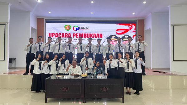Pembukaan Pelatihan Dasar Calon Pegawai Neeri Sipil Golongan III Angkatan I  Tahun 2025 BPSDM Provinsi Maluku
