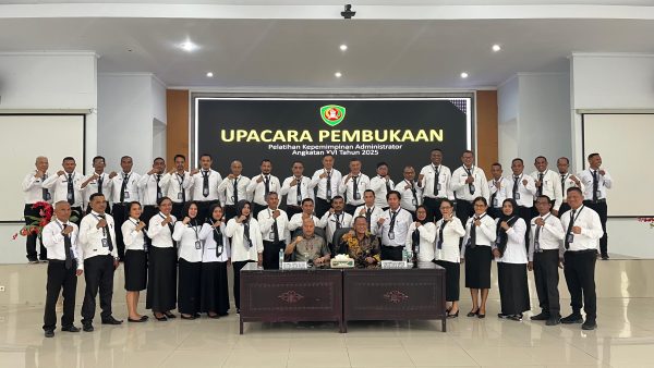 Calon Pemimpin Birokrasi Masa Depan Ditempa dalam Pelatihan Kepemimpinan Administrator Angkatan XVI Tahun 2025 di  BPSDM Provinsi Maluku
